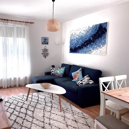 Siofoki Vizparti Nyaralo - Lakeside Apartment エクステリア 写真